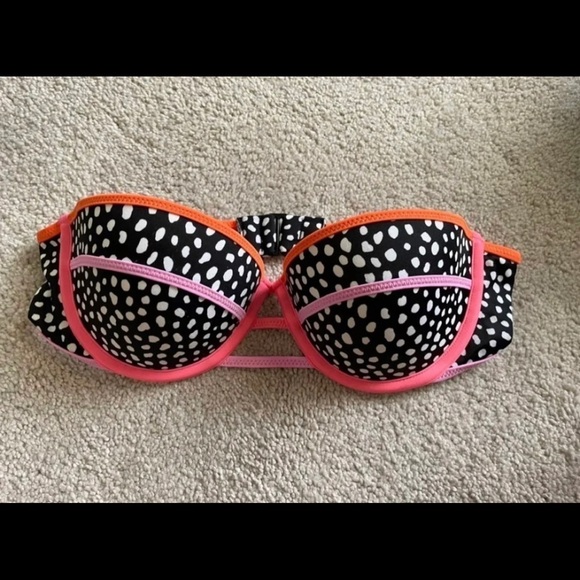 Victoria’s Secret Swim suit - Picture 1 of 2